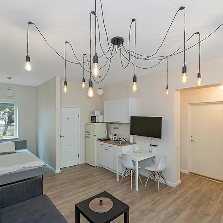 Apartment Contrast By Polo *